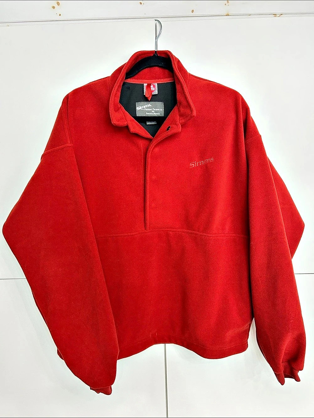 Simms Fleece Fishing pullover coat Red Size Large. Wind stopper.